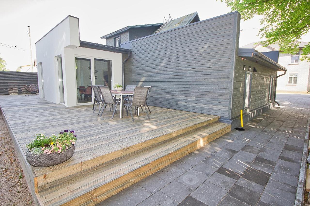 Casa Monkey Paernu With Sauna And Terrace Exterior foto
